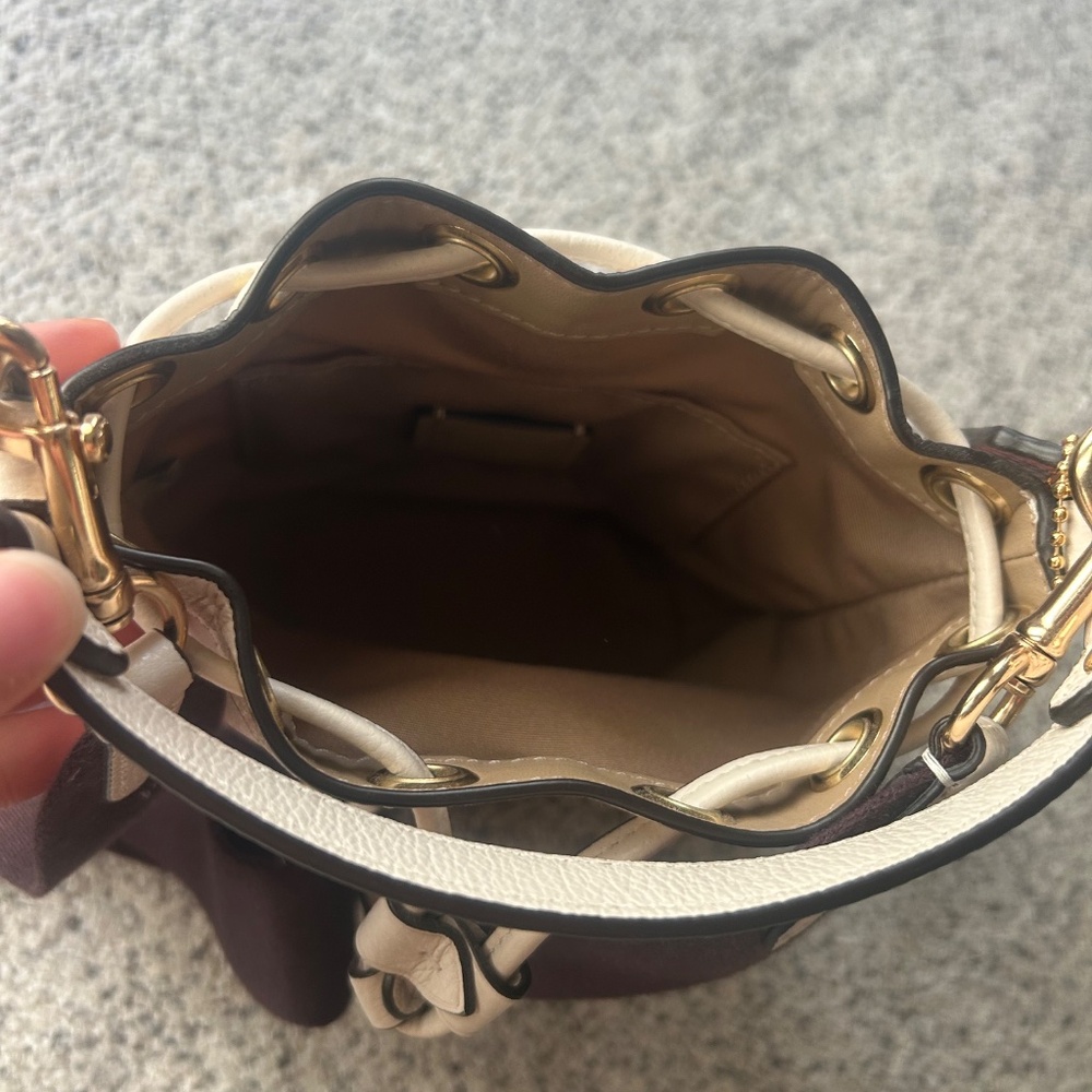 Dempsey Drawstring Bucket Bag 15 With Shooting St… - image 3